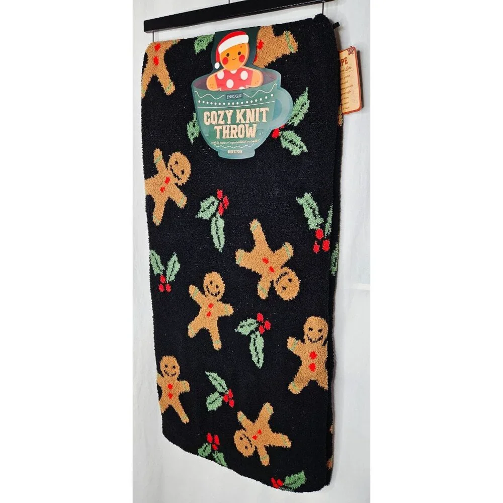 Envogue Cozy Knit Throw Blanket With Gingerbread & Holly Design 50x70 Inches